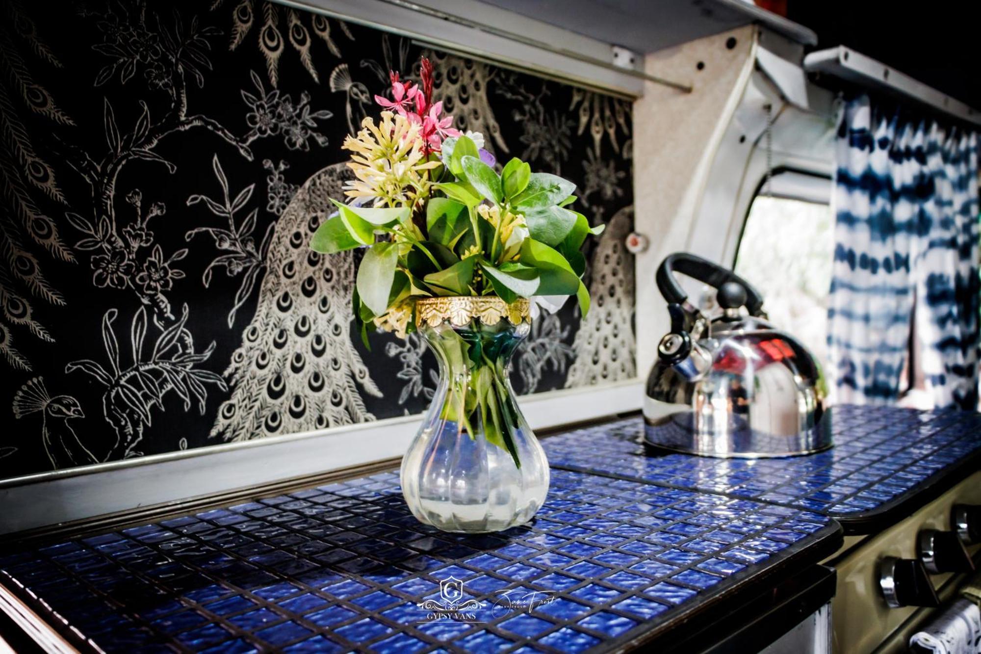 Gypsy Wagons And Vans, * Clarens