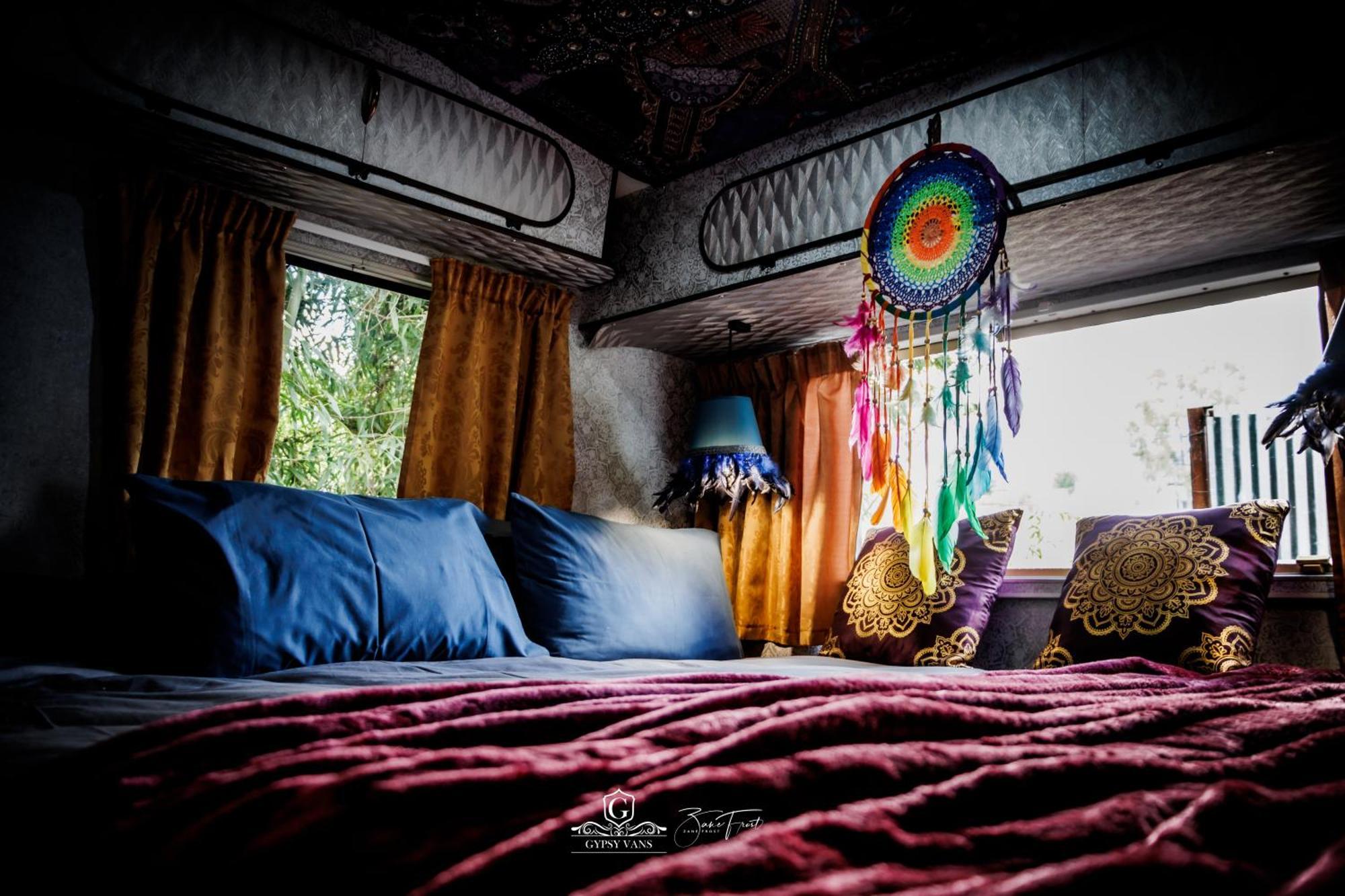 Gypsy Wagons And Vans, Apartamento